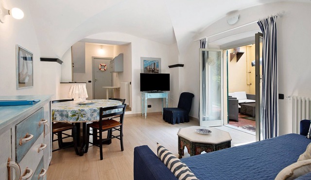 Apartment 'Oceane Paradise - Luigi 14' with Sea View, Balcony and Wi-Fi
