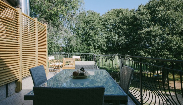 Apartment 'Orchidea' with Private Terrace, Wi-Fi and Air Conditioning