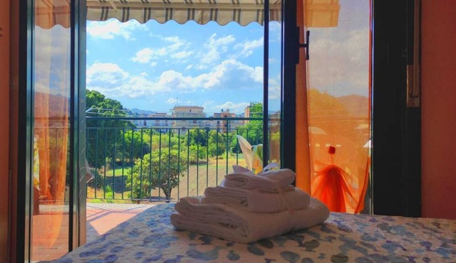 Apartment overlooking Taormina and Etna 5 minutes from the beach