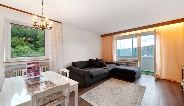 Apartment 'Panorama-Perle' with Mountain View, Balcony and Wi-Fi