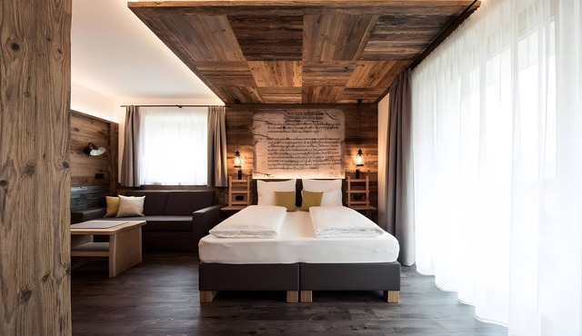 Apartment 'Panorama - Die Schmugglersuite Ll' with Mountain View, Shared Terrace and Wi-Fi