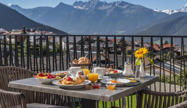 Apartment 'Planitza' with Shared Pool, Private Terrace and Wi-Fi