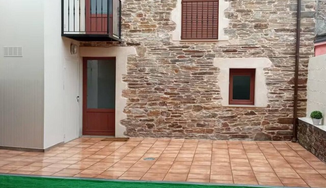 Apartment 'Plata Baja' with Shared Terrace and Wi-Fi