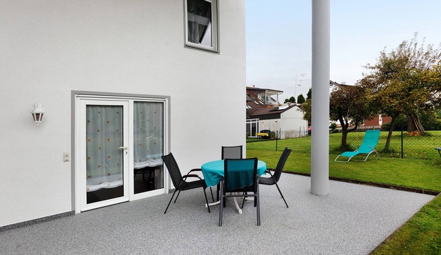 Apartment 'Preiser' with Private Terrace, Private Garden and Wi-Fi