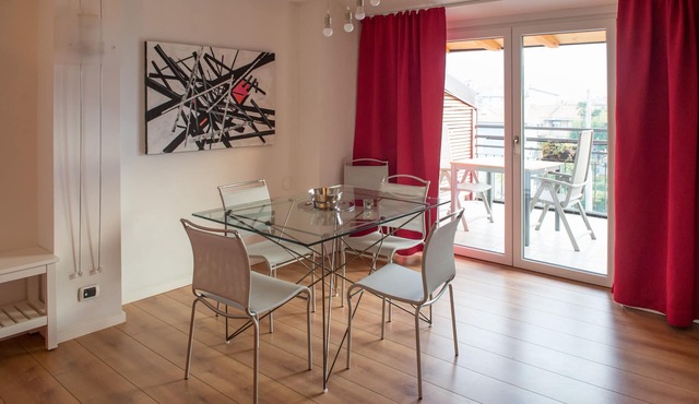Apartment-Premium-Private Bathroom-Balcony-Appartamento Climbing 1