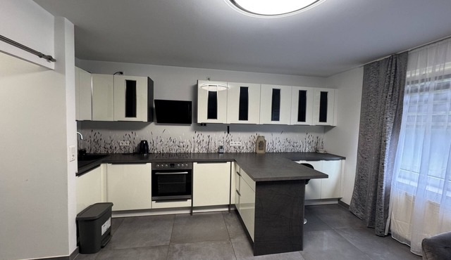 Apartment-Private Bathroom