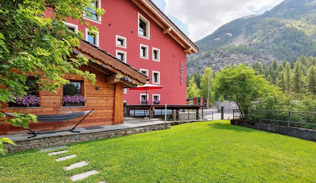 Apartment 'Punta Ceresole 4061 Maison Gerard' with Mountain View, Shared Garden and Wi-Fi