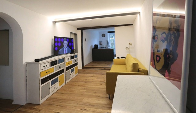 Apartment 'Quartierblancdenoir Noir' with Wi-Fi