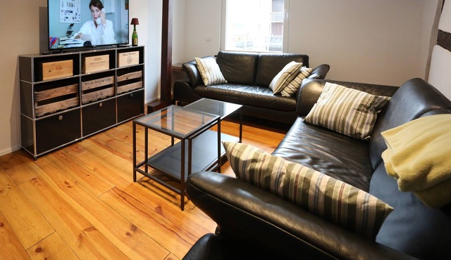 Apartment 'Quartierblancdenoir Blanc' with Private Terrace and Wi-Fi