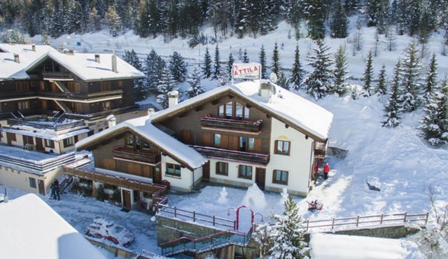 Apartment 'Residence Attila Giardino' with Mountain View, Shared Garden & Wi-Fi