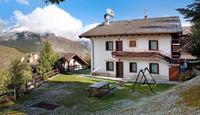 Apartment Residence Attila Panorama with Mountain View, Balcony & Wi-Fi