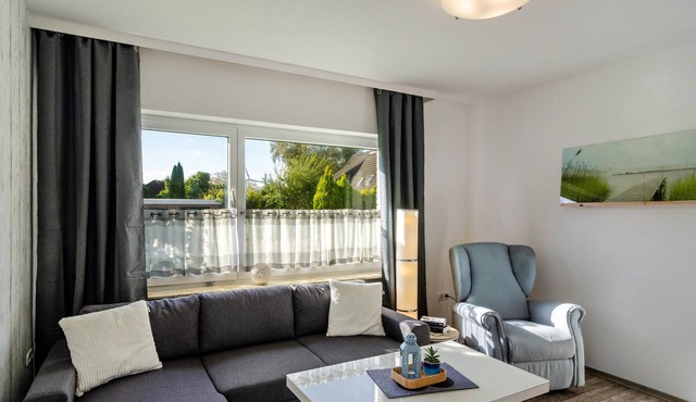 Apartment 'Robbe' with Private Terrace and Wi-Fi