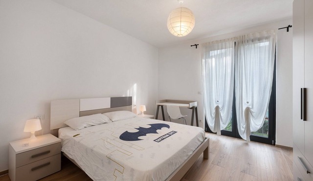 Apartment 'Robin' with Shared Garden, Wi-Fi and Air Conditioning