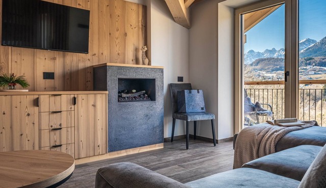 Apartment 'Rododendro' with Mountain View, Wi-Fi and Air Conditioning