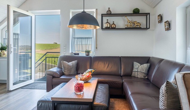 Apartment "Romanas" with Private Terrace & Wi-Fi
