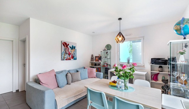 Apartment 'Ruhige Wohnung' with Shared Pool, Private Terrace and Wi-Fi