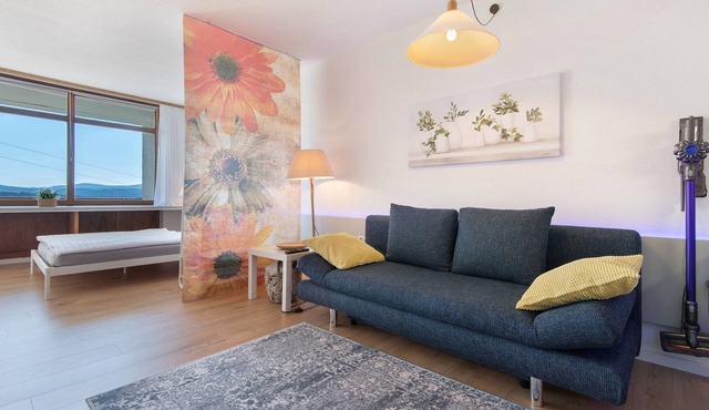 Apartment 'S22' with Mountain View, Balcony and Wi-Fi