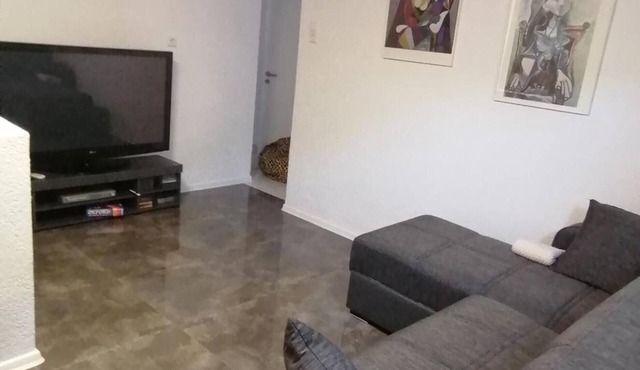 Apartment "Schöne Einliegerwohnung" with Wi-Fi