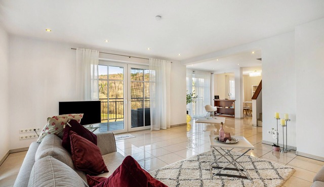 Apartment 'Schmallenberger MauerBlümchen' with Private Terrace and Wi-Fi