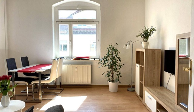 Apartment 'Schöne 2 Raumwng' with Balcony and Wi-Fi