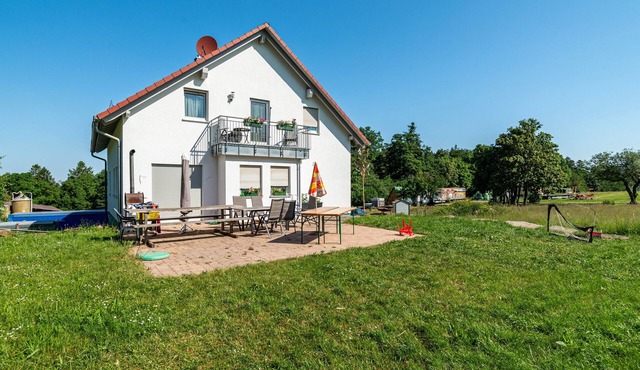 Apartment "Schwalbenhof Dreßler und Duss für 6 Personen" with Balcony & Wi-Fi
