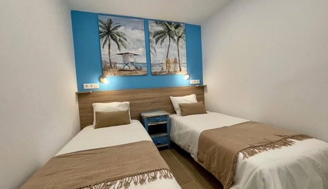 Apartment - Sleeps 2 - Terrace - Pool