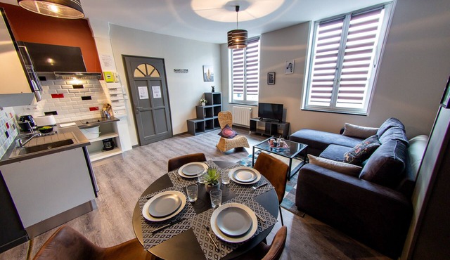 Apartment-Standard-Ensuite-City view
