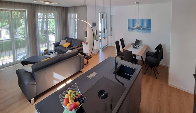 Apartment 'Strandblick' with Sea View, Balcony and Wi-Fi