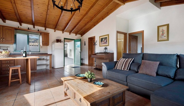 Apartment 'Tily' with Sea View, Terrace & Wi-Fi
