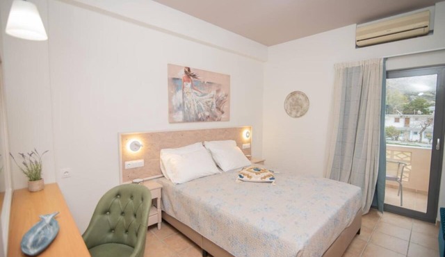 Apartment 'Tsaner' with Mountain View, Wi-Fi and Air Conditioning