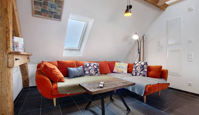 Apartment 'Unit 1' with Mountain View, Shared Terrace and Garden