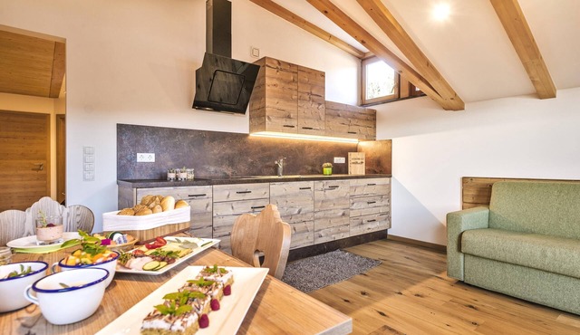 Apartment 'Untermathonhof Morgensonne' with Mountain View, Balcony, Garden & Wi-Fi