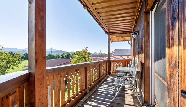 Apartment 'Untersbergblick' with Mountain View, Balcony and Wi-Fi