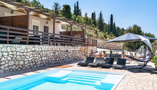 Apartment 'Ventus Athina' with Sea View, Wi-Fi and Air Conditioning