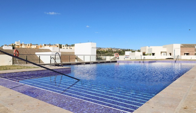 Apartment 'Vera' with Shared Pool, Wi-Fi and Air Conditioning