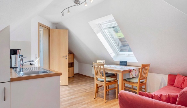 Apartment 'Vogelnest' with Mountain View, Shared Pool and Wi-Fi – Not Suitable for Dogs