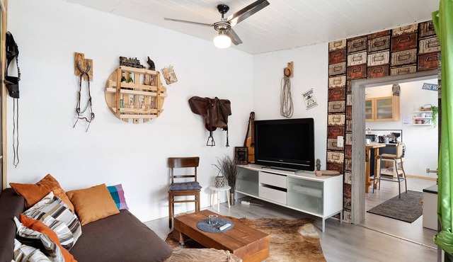 Apartment "Wildwest Lounge" with Pool, Terrace & Wi-Fi