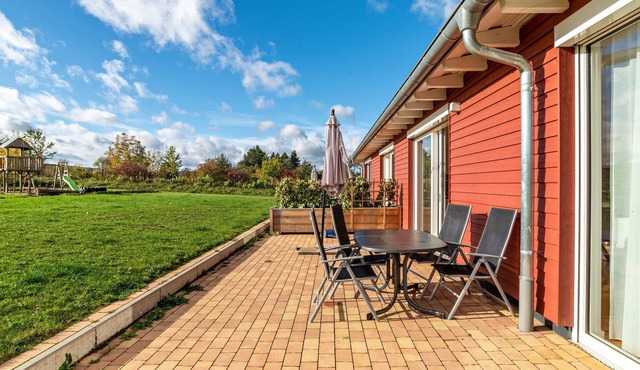 Apartment 'Winter' with Shared Pool, Private Terrace and Wi-Fi