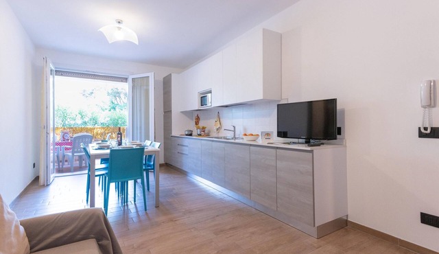 Apartment with 2 bedrooms near to the beach LP 03