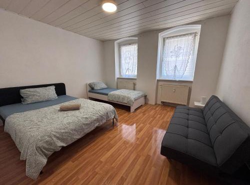 Apartment with 3 separate rooms near Leuna