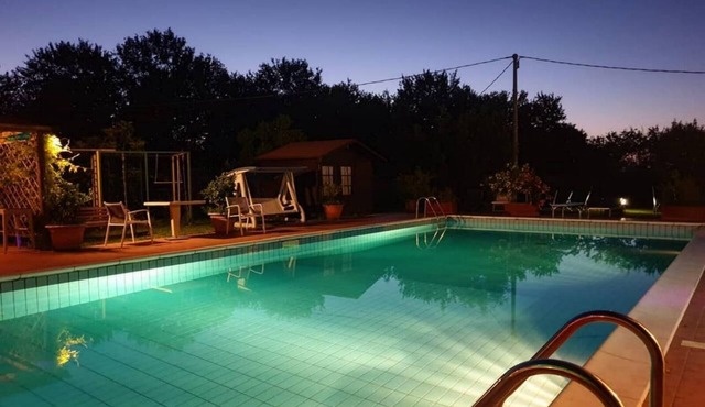 Apartment with access to swimming pool