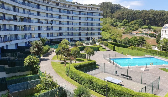 Apartment with terraces and pool