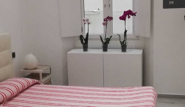 Apartment with Kitchen