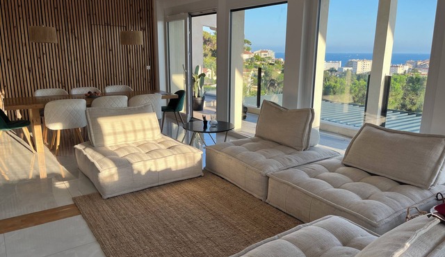 Apartment with panoramic sea view - Cannes - La Croix des Gardes