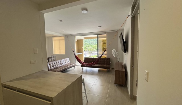 Apartment with pool and parking 7 minutes from downtown