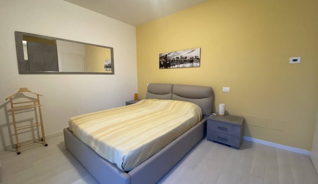 Apartment with private parking