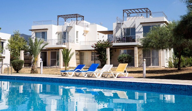Apartment with roof terrace and views over the Mediterranean Sea