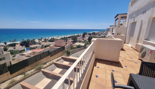 Apartment with spectacular views only 150m from the Beach with WIFI and parking