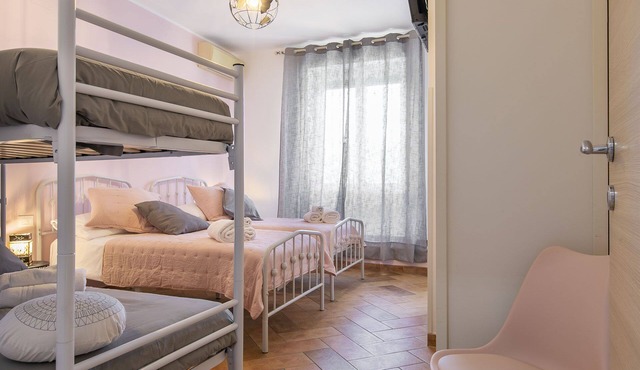 Apartment with three bedrooms and three bathrooms for families and groups of friends
