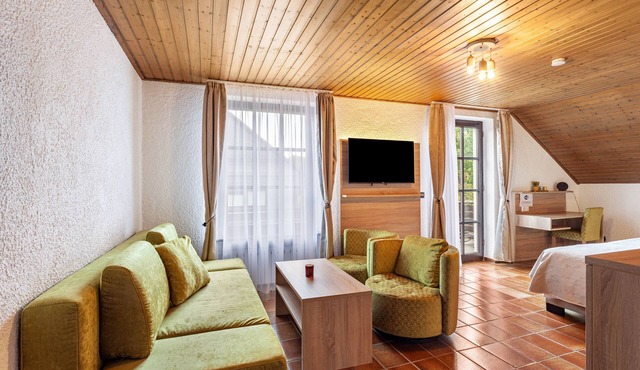 Apartment 'Wohnung 3' with Shared Terrace, Shared Garden and Wi-Fi